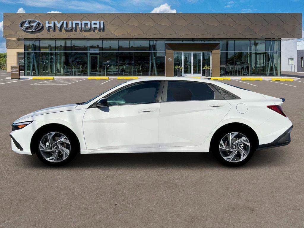New 2025 Hyundai Elantra SEL Sport New 2025 Hyundai Elantra SEL Sport