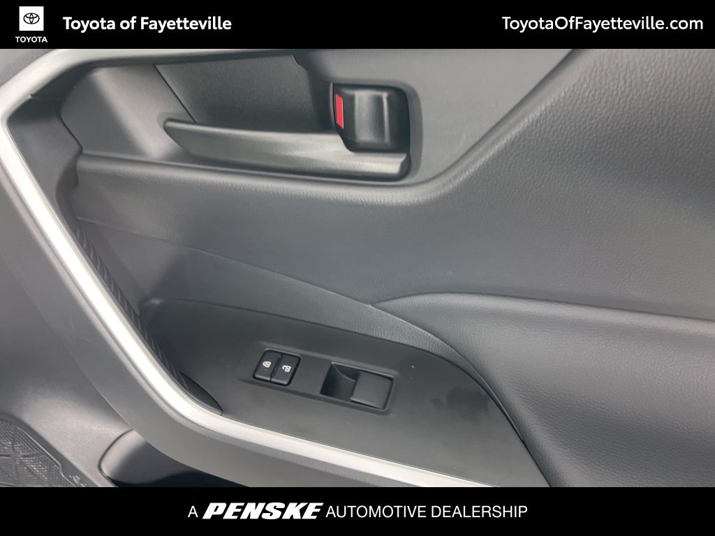 Thumbnail: 2025 Toyota RAV4 - 9