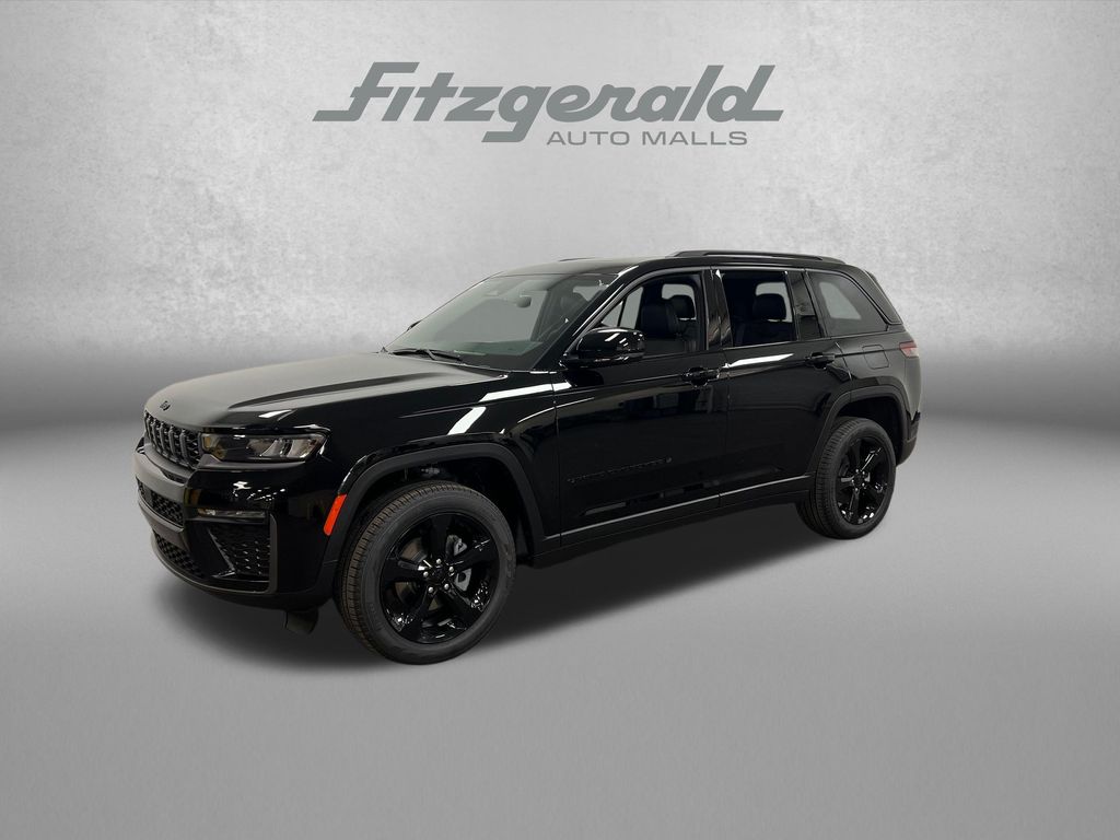 2026 Jeep Grand Cherokee Limited RWD