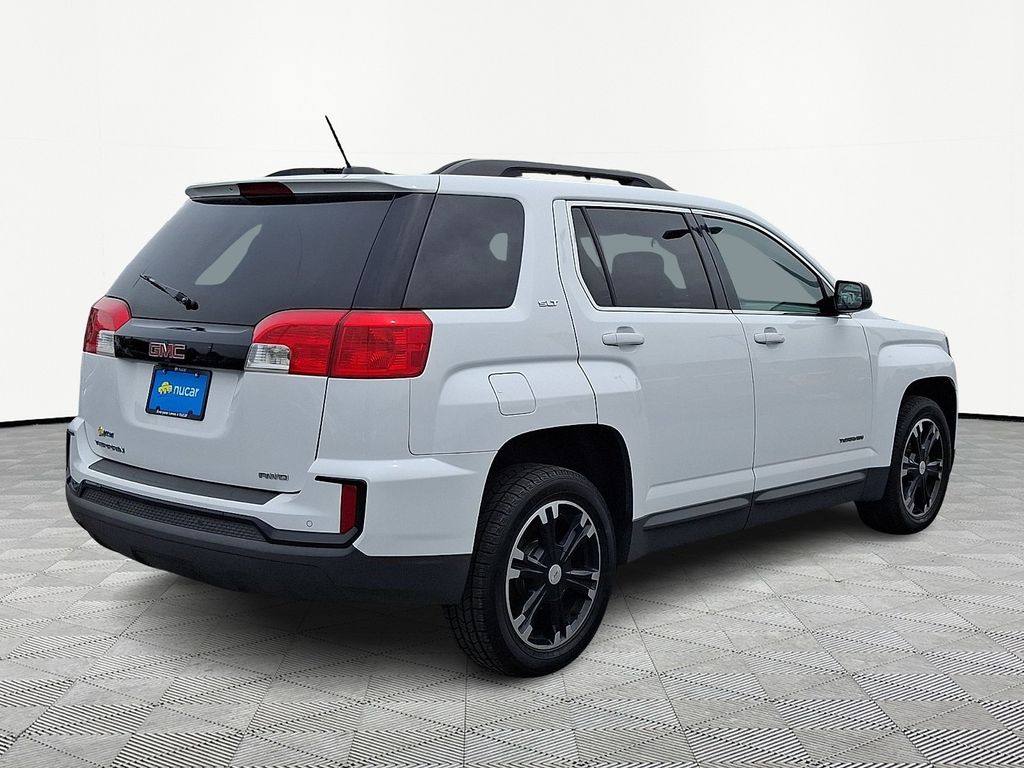 2017 GMC Terrain — photo 6