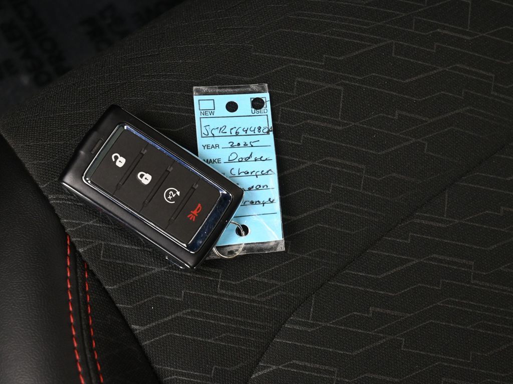 Used 2025 Header Orange Clearcoat Dodge R/T image 19