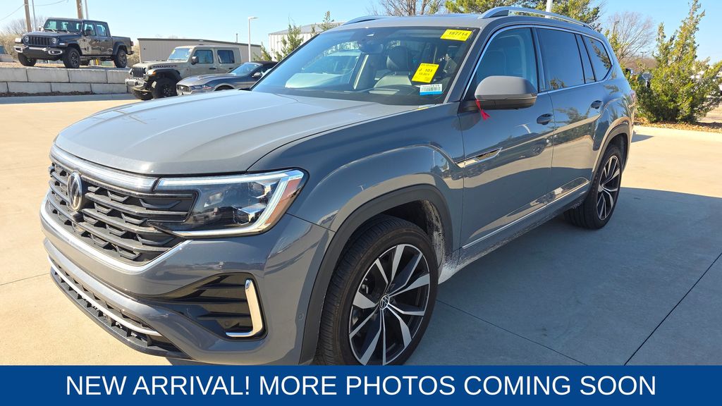 2025 Volkswagen Atlas 2.0T SEL Premium R-Line
