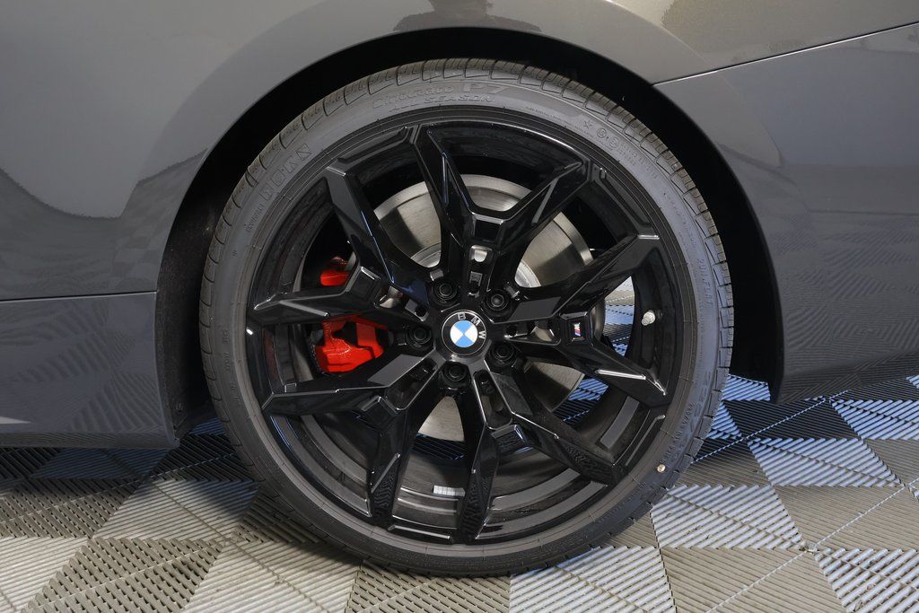 Thumbnail: 2026 BMW 4 Series - 10