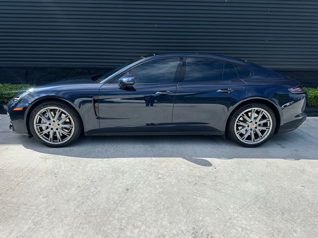 Thumbnail: 2021 Porsche Panamera - 2