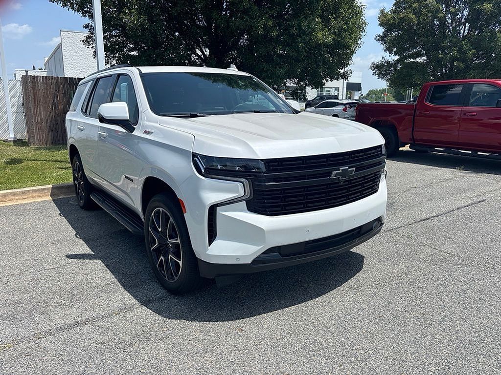 Pearl 2024 Chevrolet Tahoe SUV / Crossover Four-Wheel Drive