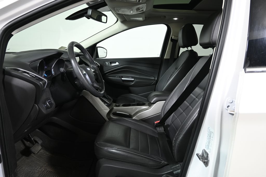 Thumbnail: 2013 Ford Escape - 3
