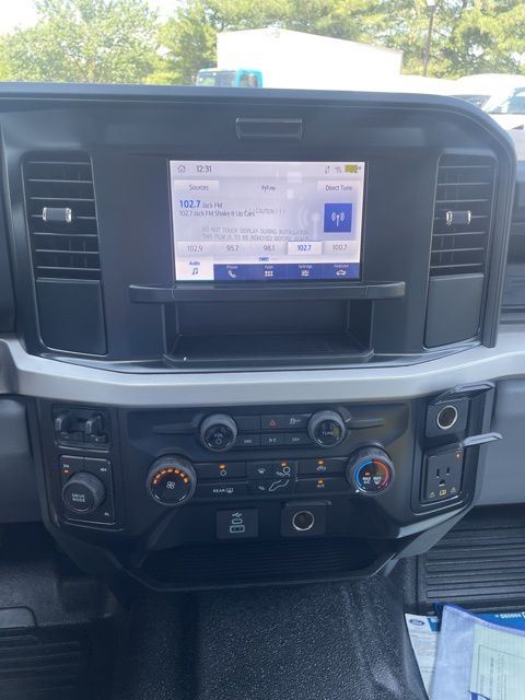 2025 Ford F-350 Chassis XL