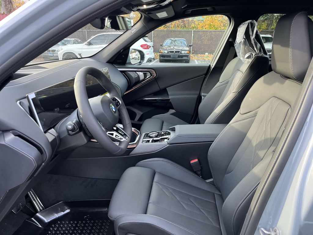 Thumbnail: 2026 BMW X3 - 3