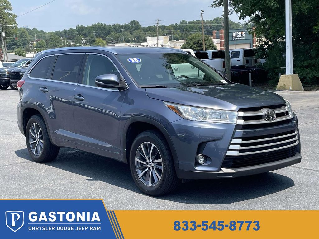 Shoreline Mist 2018 Toyota Highlander SUV / Crossover Front-Wheel Drive 8-Speed Automatic