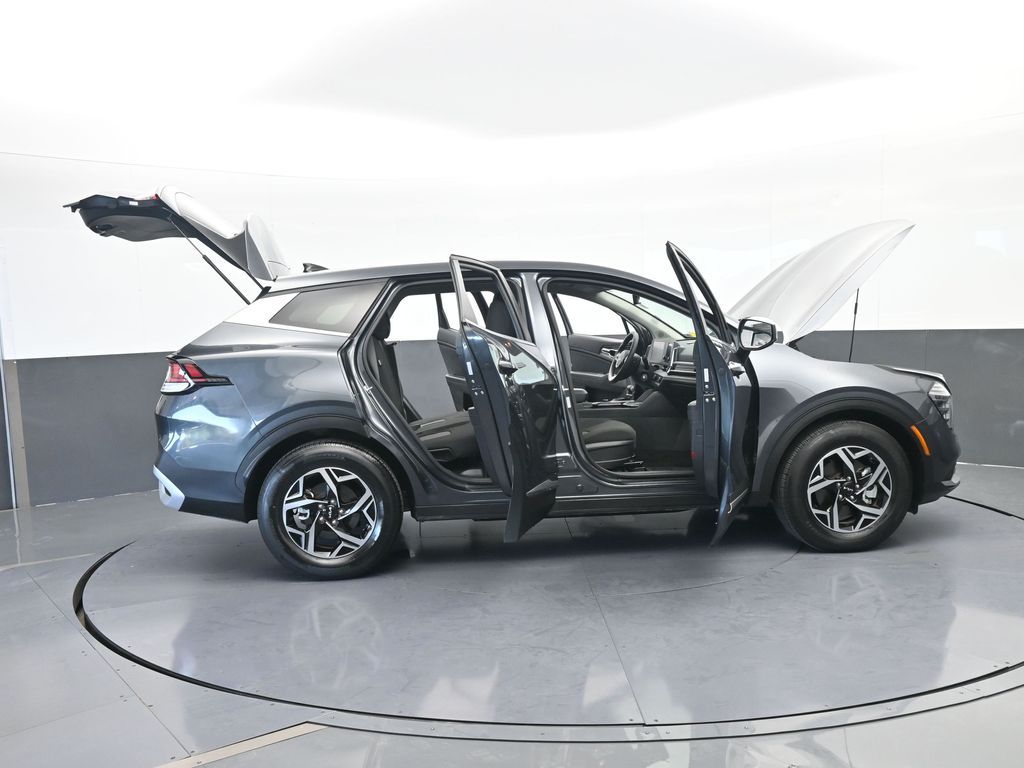 Used 2024 Gravity Gray Kia LX image 65