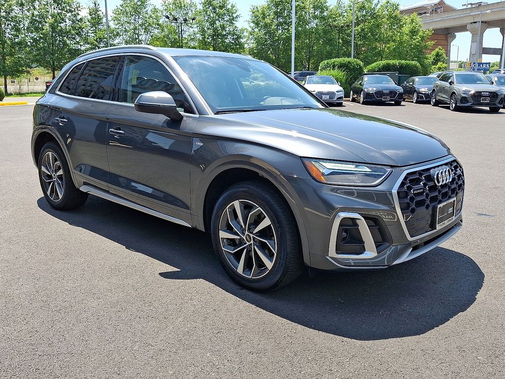 Thumbnail: 2024 Audi Q5 - 3