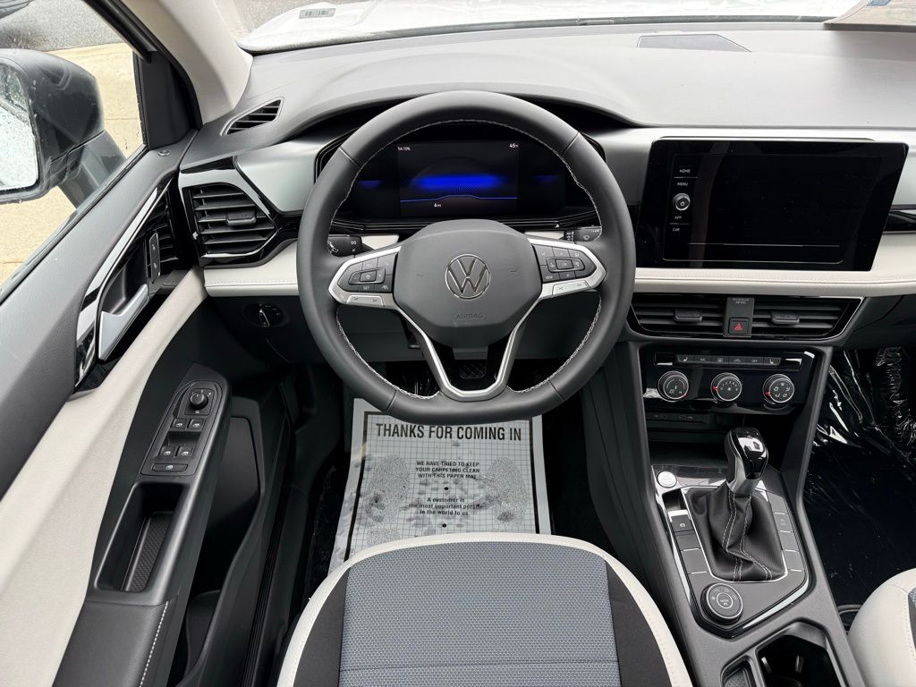 New 2026 White Volkswagen 1.5T S image 27