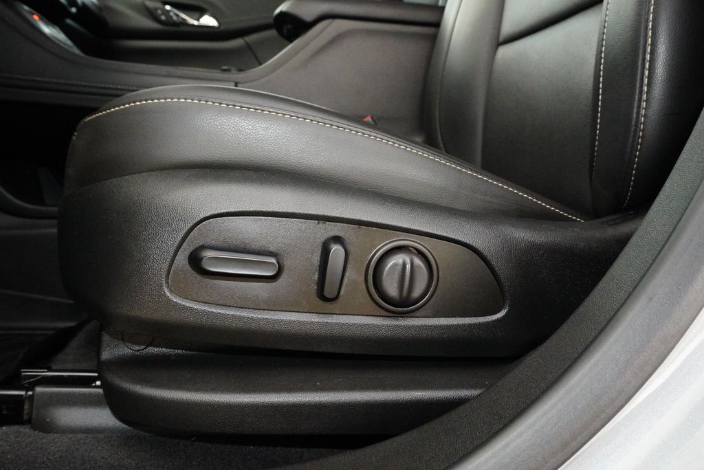 Used Car 2023 Gmc Acadia  Slt For Sale Under $30,000 In Weatherford, Texas