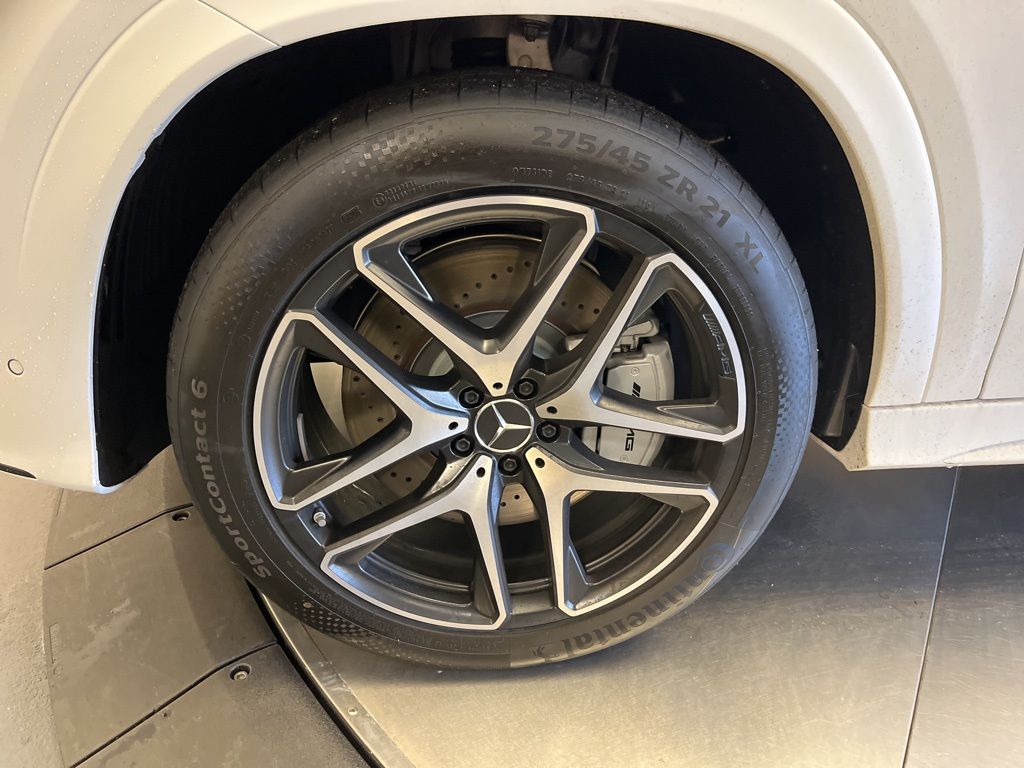 Thumbnail: 2026 Mercedes-Benz GLE - 10