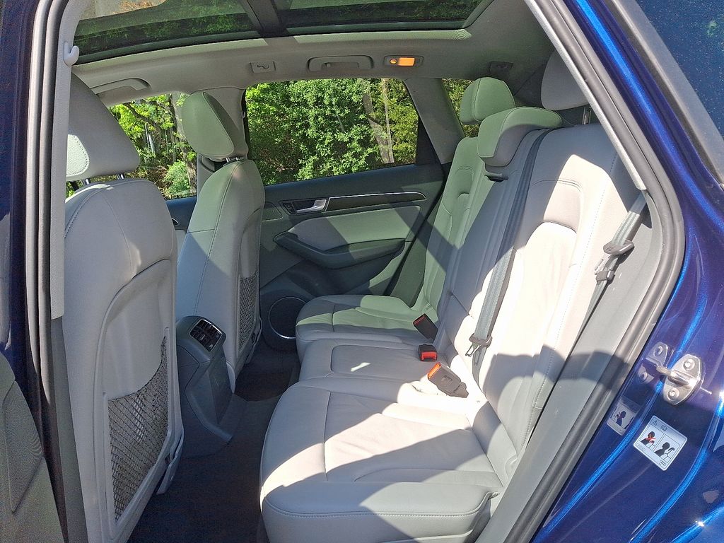 2017 Audi Q5 Premium Plus 10