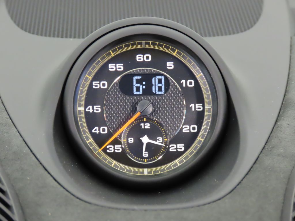 Thumbnail: 2025 Porsche  - 32