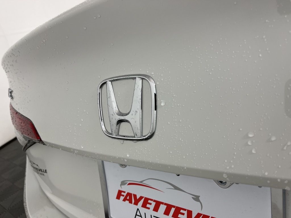 2025 Honda Civic Sport 17