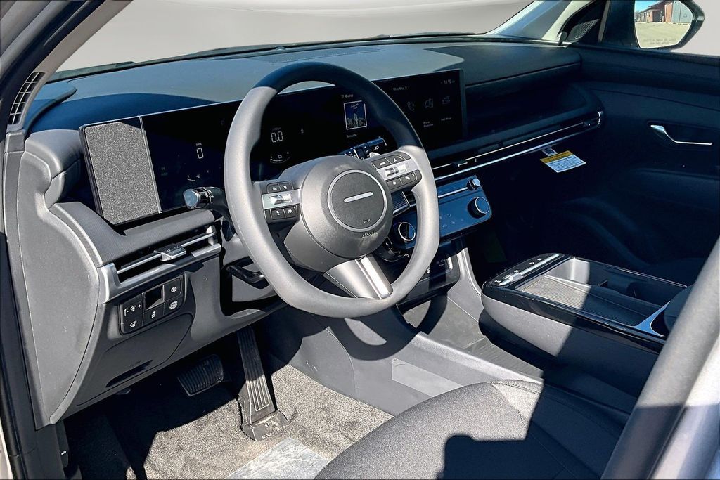 New 2026 Silver Hyundai SEL image 7