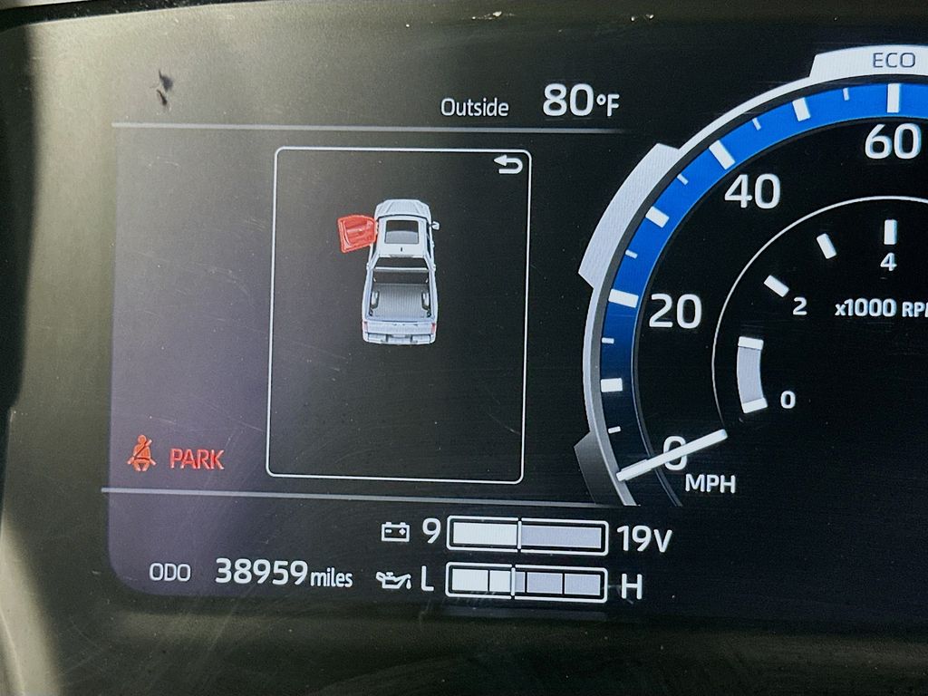 Thumbnail: 2024 Toyota Tundra - 12