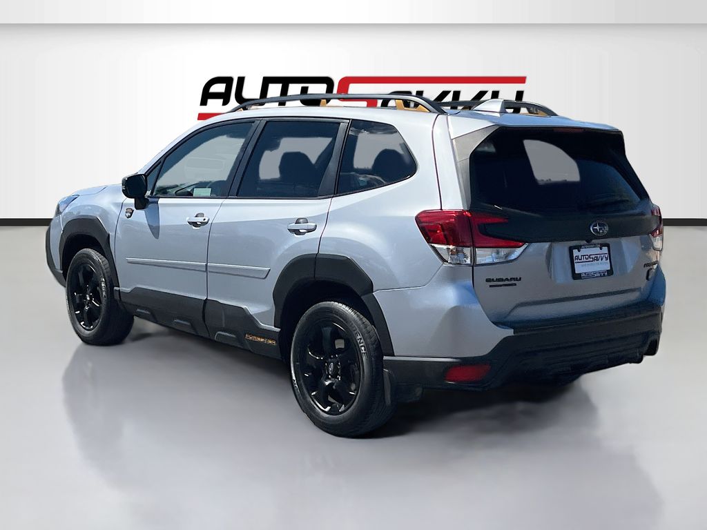 Used 2022 Silver Subaru Wilderness image 5