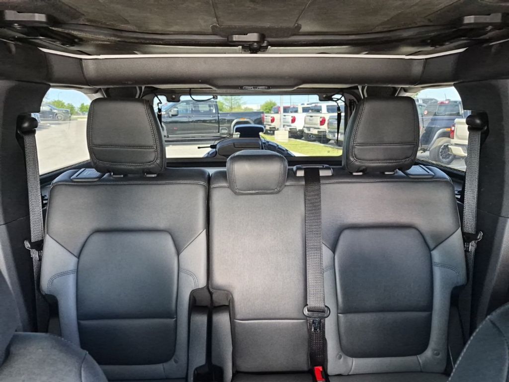 Used Car 2022 Ford Bronco  Black Diamond For Sale Under $35,000 In Austin, Texas