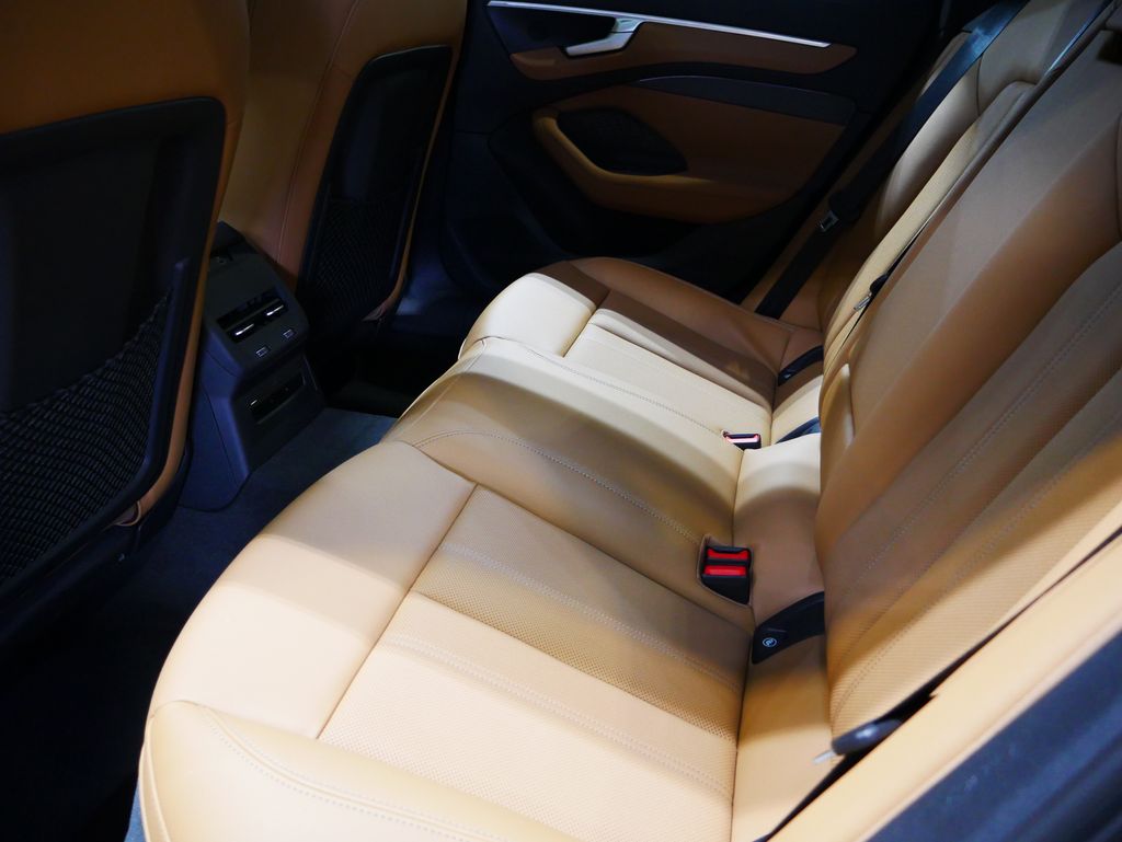 Thumbnail: 2026 Audi A6 - 17