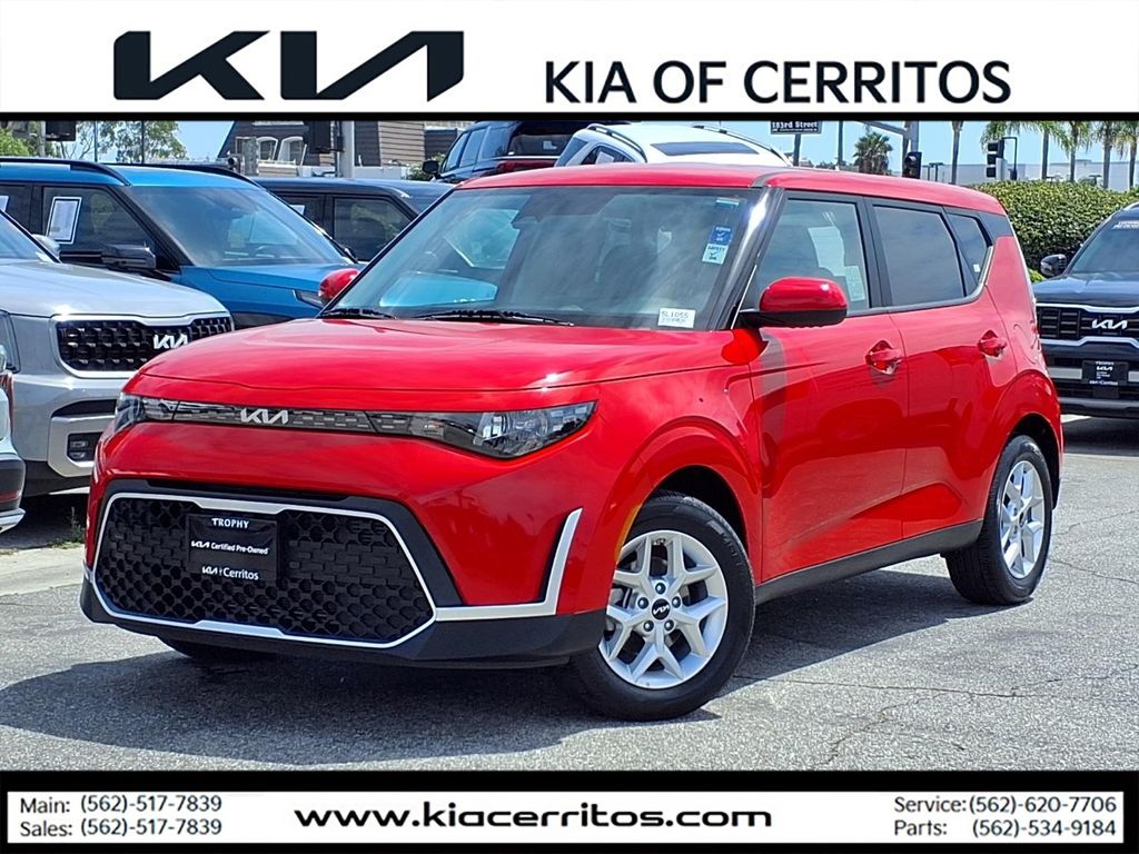 Inferno Red 2025 Kia Soul SUV / Crossover Front-Wheel Drive Continuously Variable Transmission
