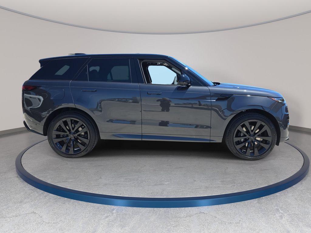 New 2026 Gray Land Rover Dynamic SE image 4