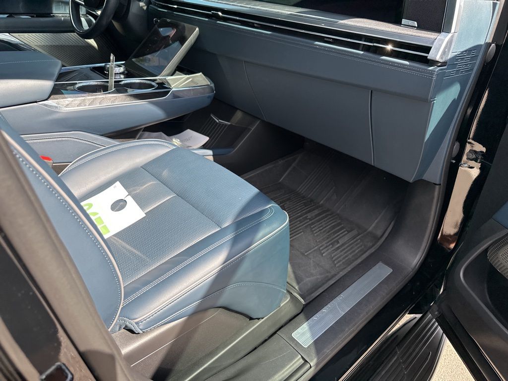 Used Car 2025 Cadillac Escalade Iq  Sport 2 For Sale Under $140,000 In Austin, Texas