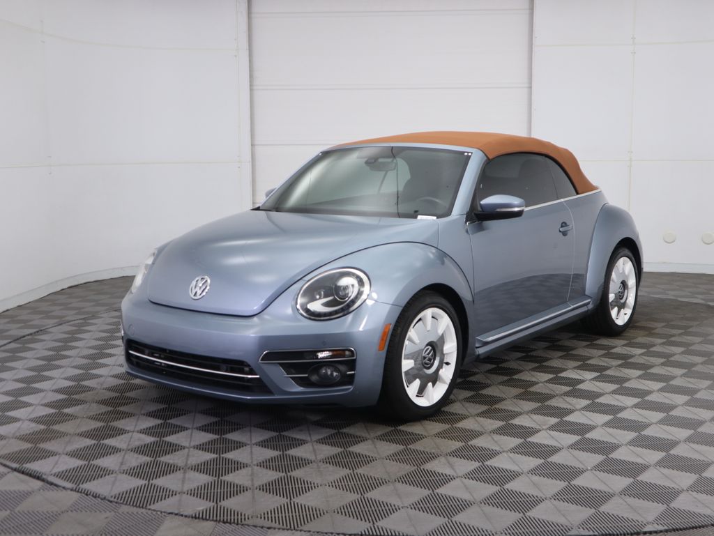 Thumbnail: 2019 Volkswagen Beetle - 9