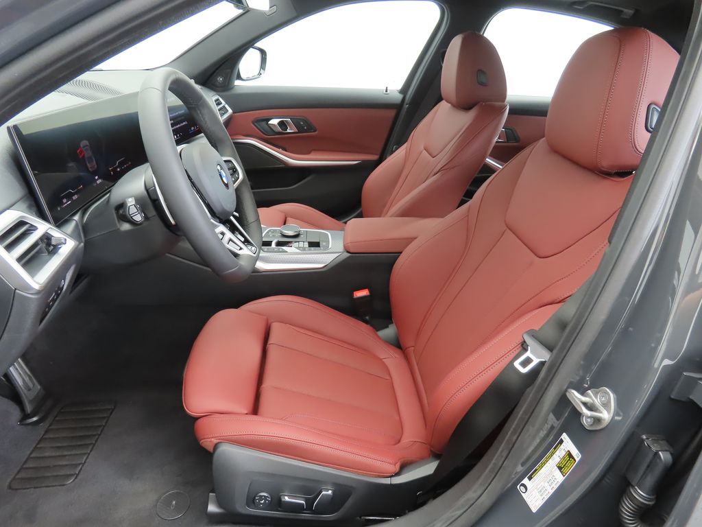 Thumbnail: 2026 BMW 3 Series - 19