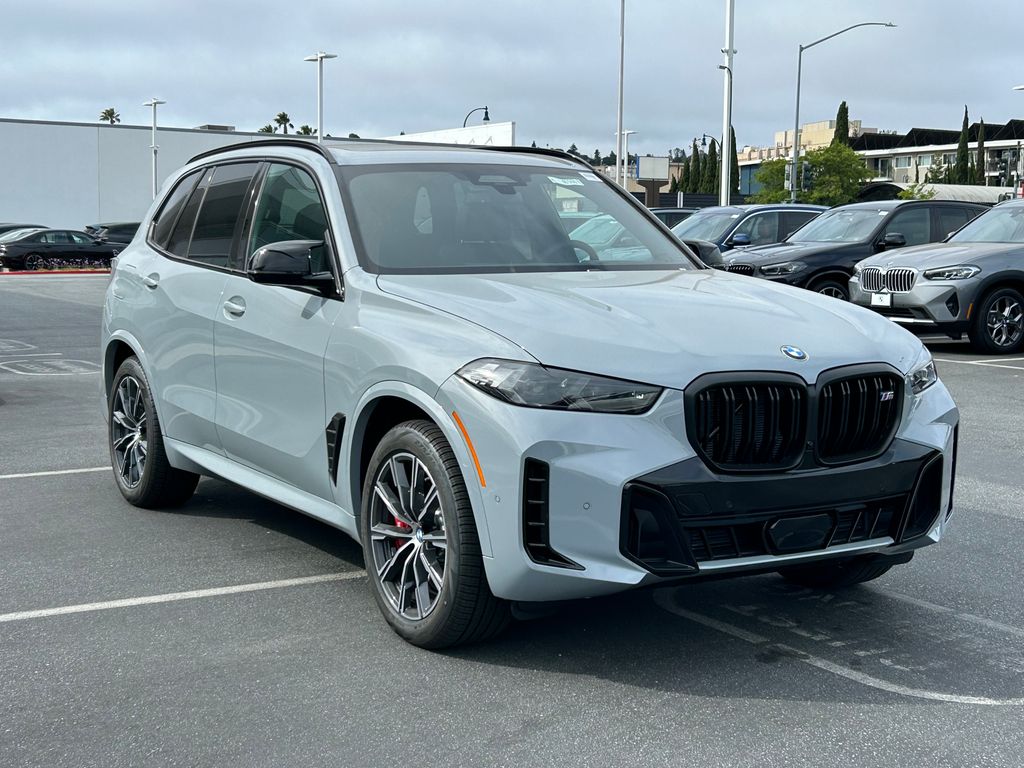 2025 BMW X5 M60i 7