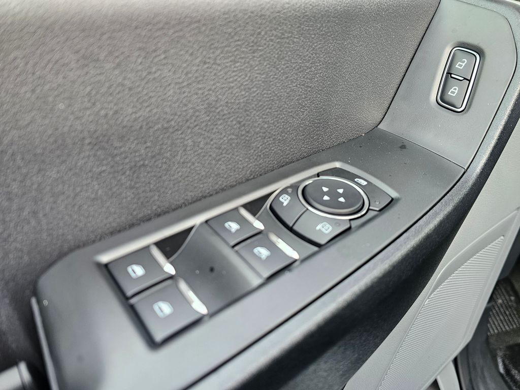 New 2024 White Ford XL image 21