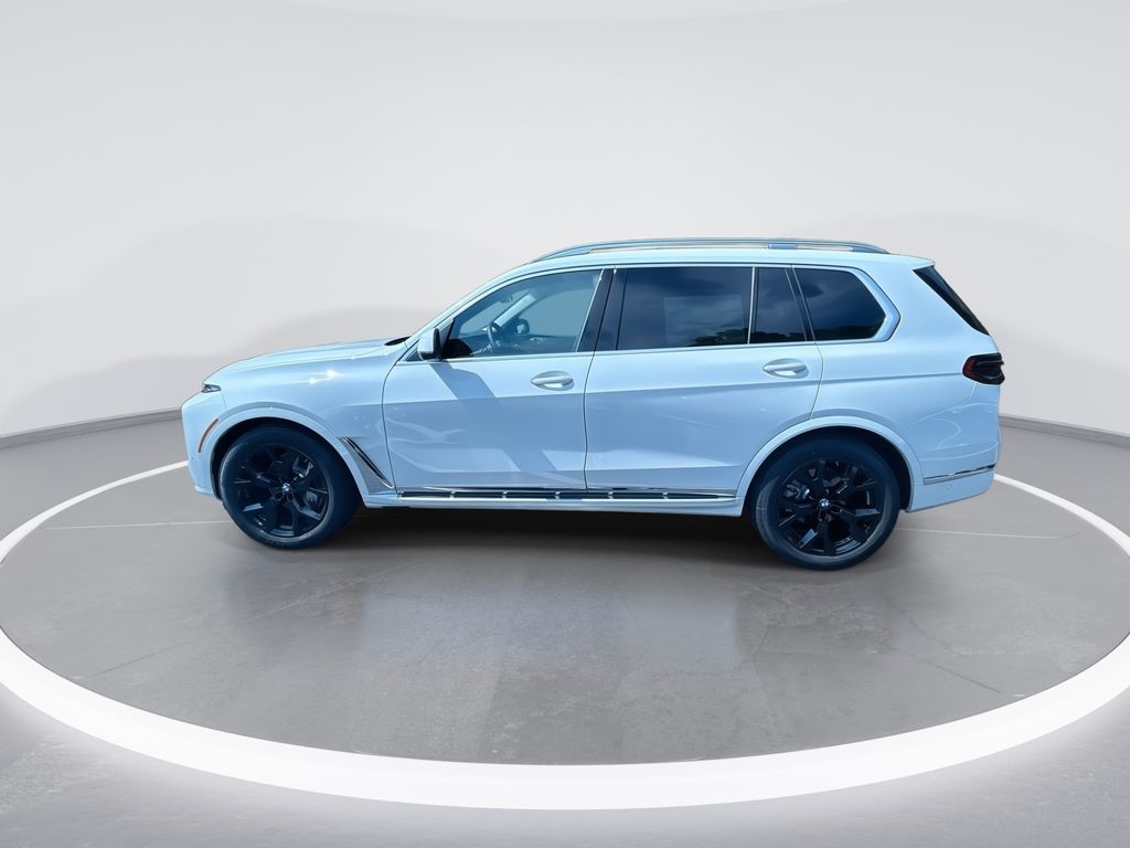 2025 BMW X7 xDrive40i 5