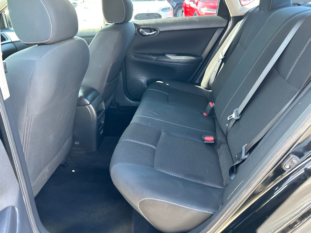 2018 Nissan Sentra S 8