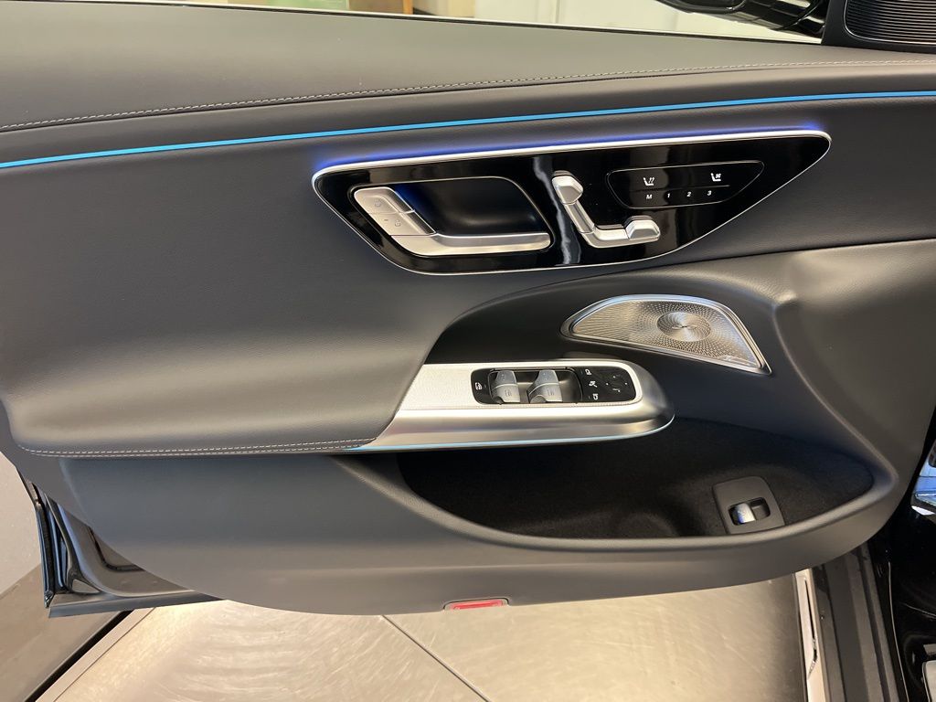 Thumbnail: 2026 Mercedes-Benz E-Class - 11