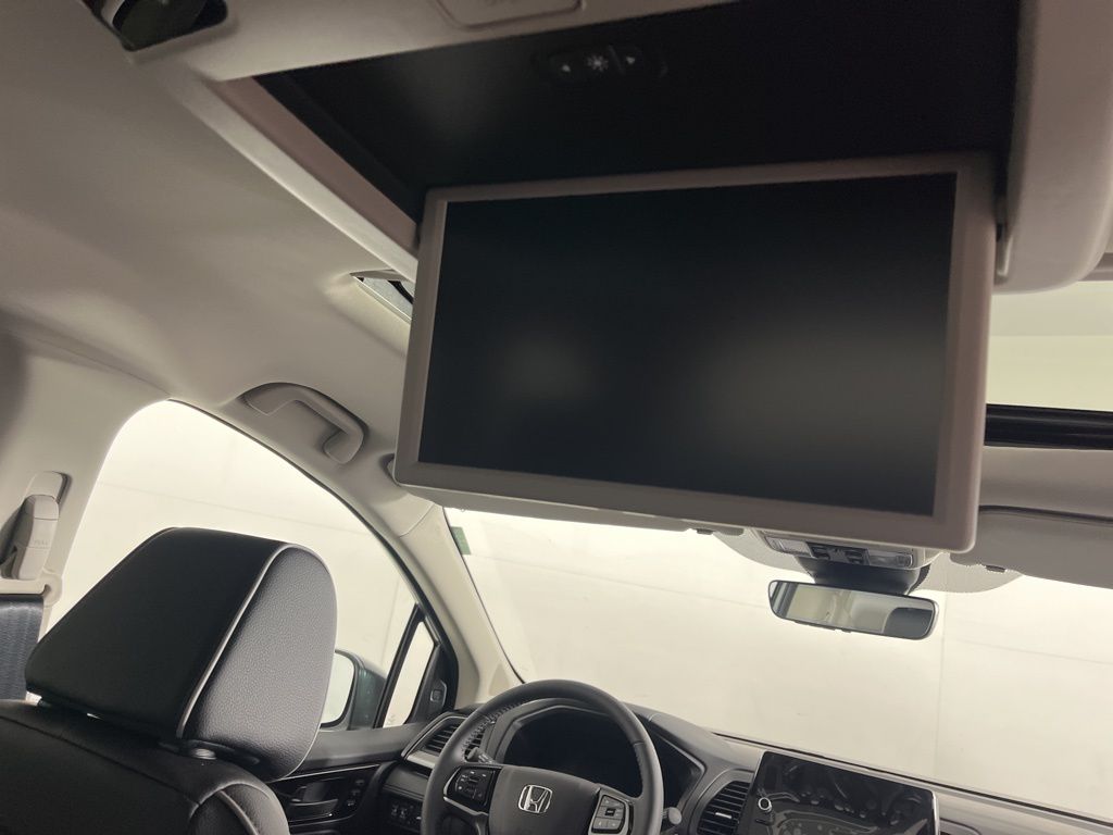 Thumbnail: 2026 Honda Odyssey - 17