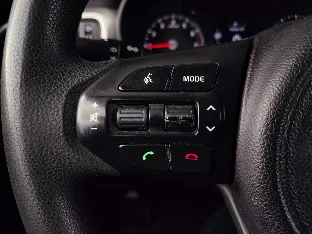 Used Car 2016 Kia Sorento  L For Sale Under $10,000 In Austin, Texas