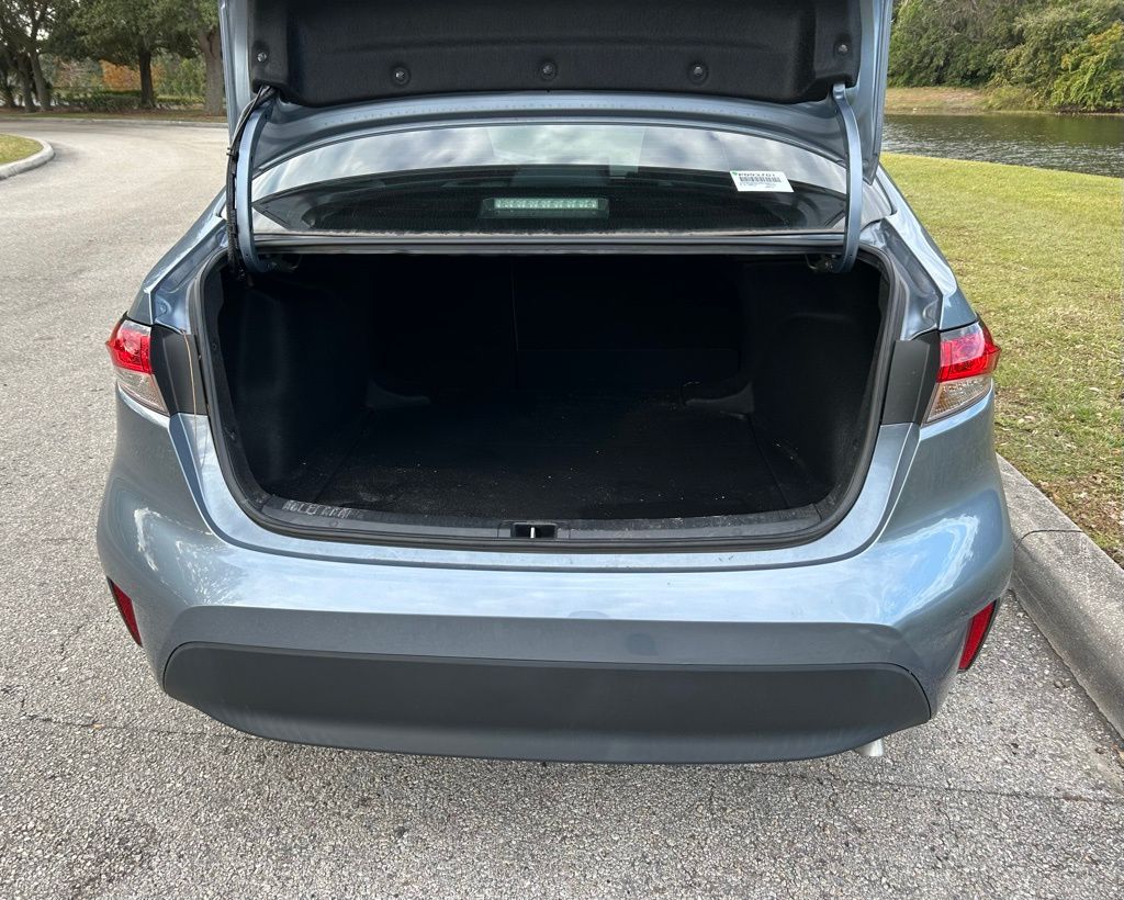 Thumbnail: 2024 Toyota Corolla - 10