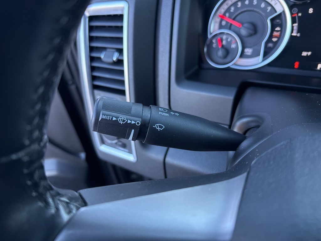 Certified Used 2022 Gray Ram Warlock image 43