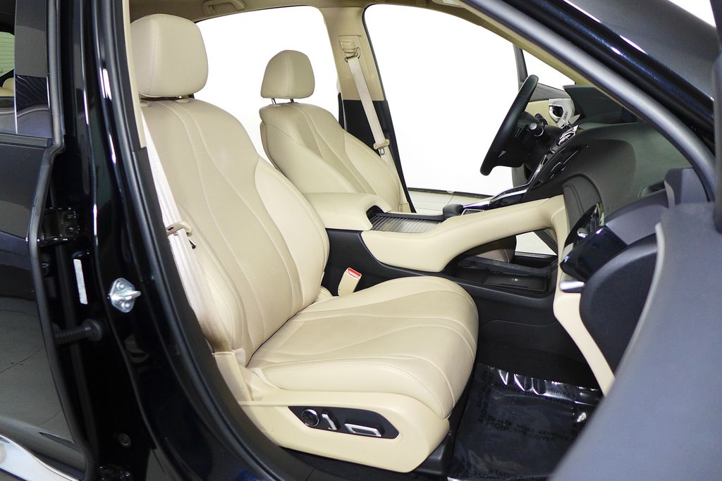 Thumbnail: 2022 Acura RDX - 19