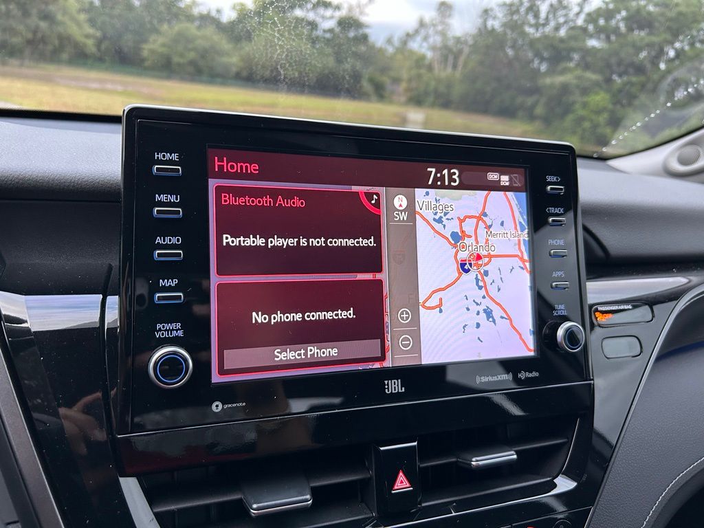 2022 Toyota Camry XSE 24