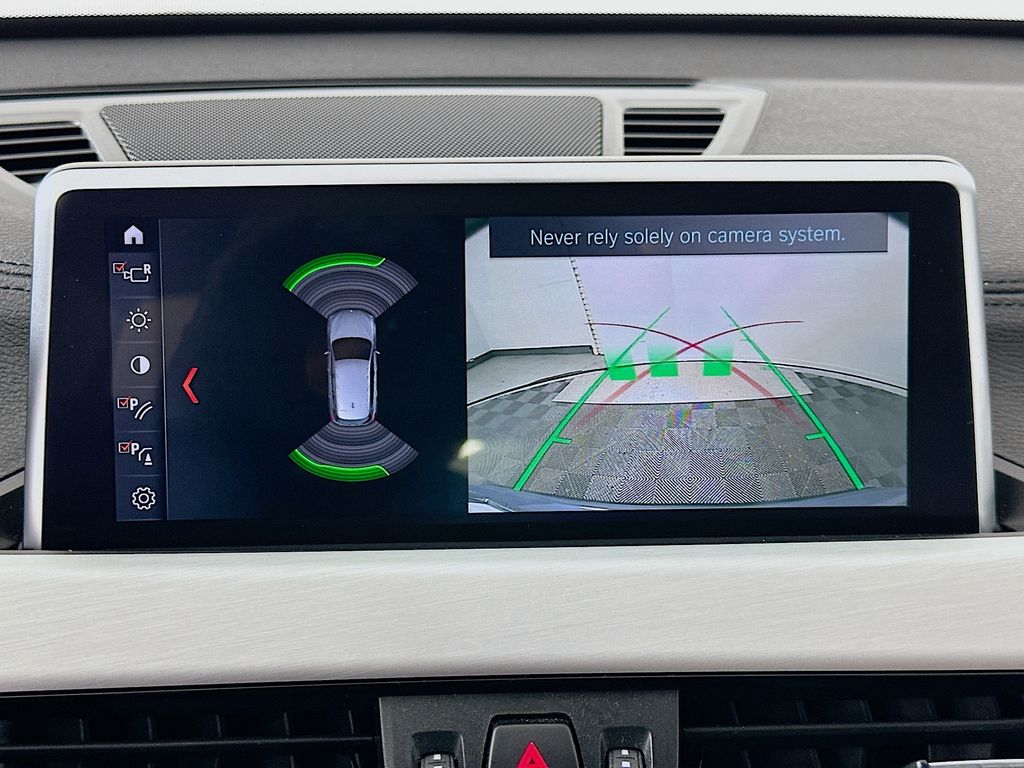 Thumbnail: 2020 BMW X1 - 14