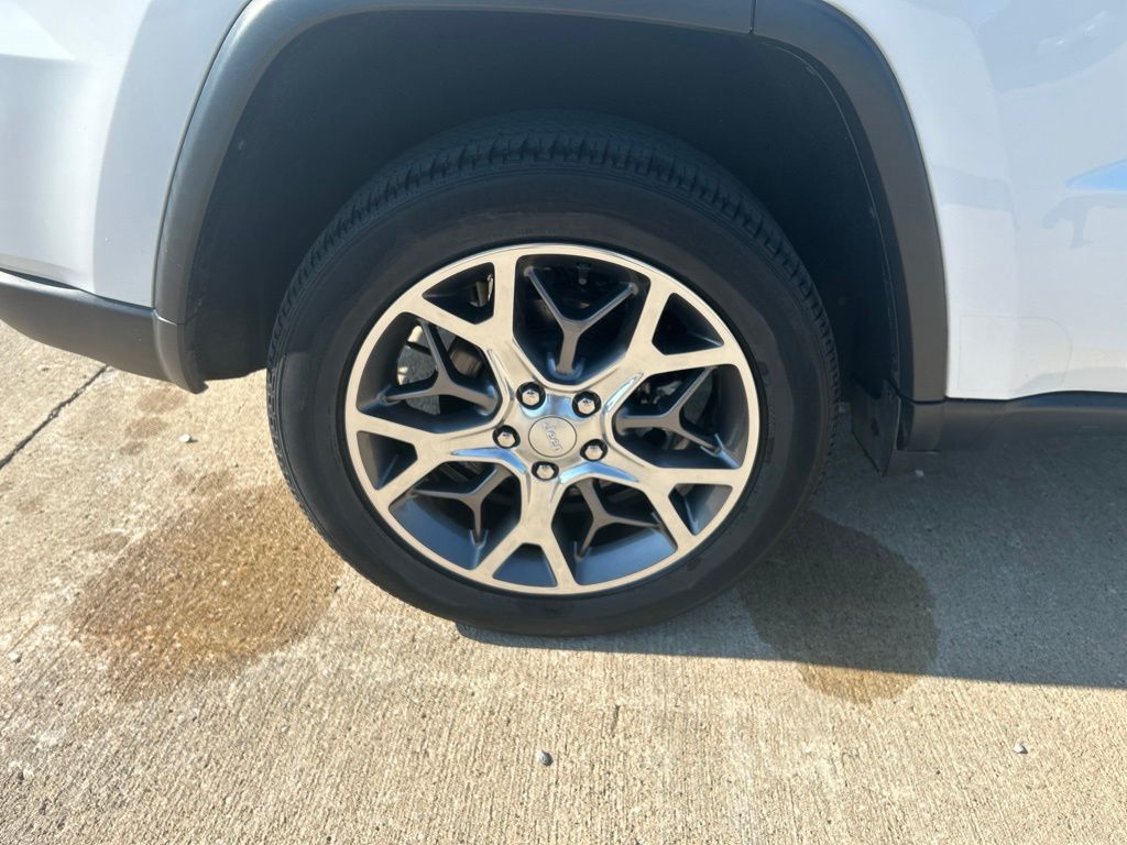 Used 2021 Jeep Grand Cherokee SUV