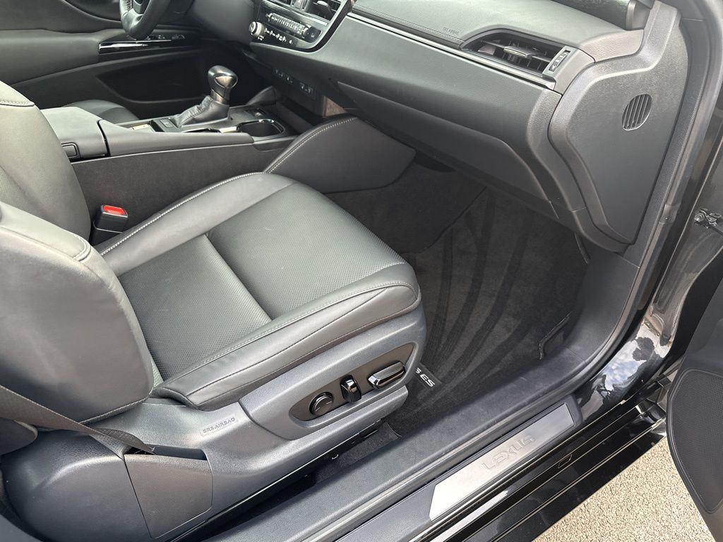 Used Car 2024 Lexus Es  350 For Sale Under $50,000 In Austin, Texas