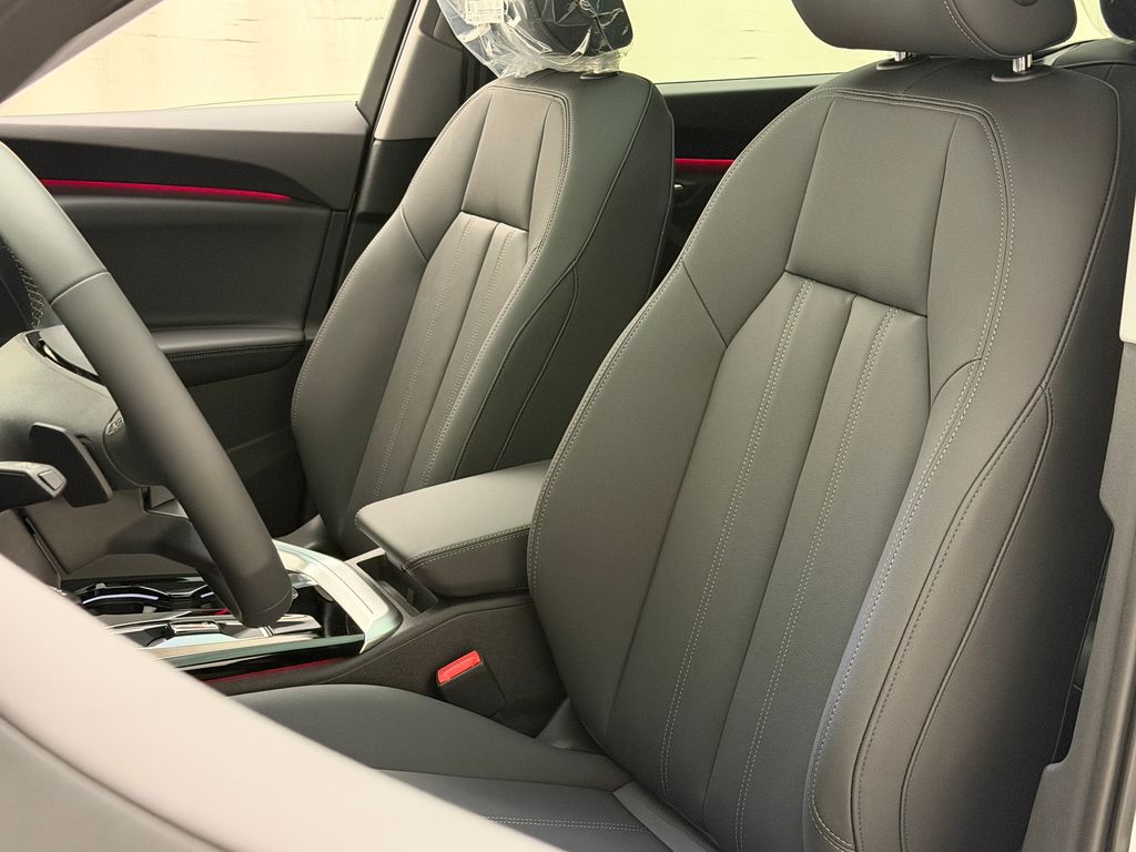 Thumbnail: 2026 Audi Q5 - 25
