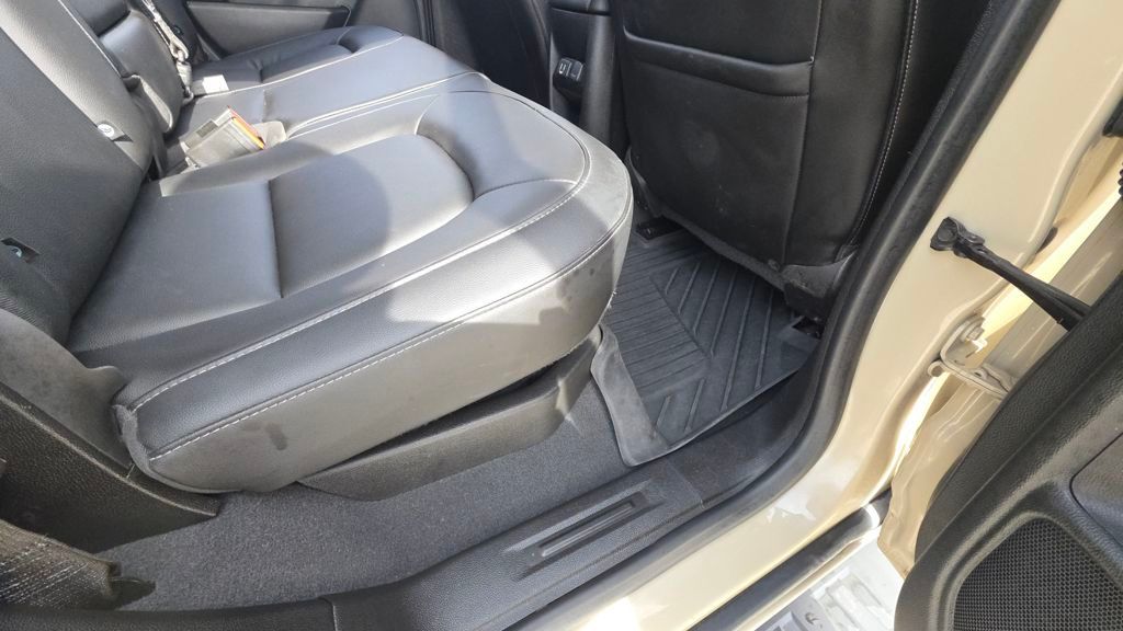 2022 Chevrolet Colorado ZR2 - Photo 16