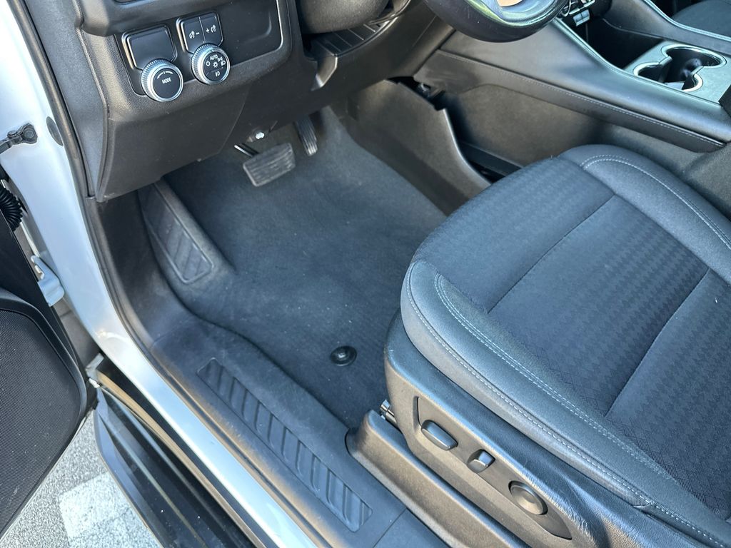 Used Car 2023 Gmc Yukon Xl  Sle For Sale Under $50,000 In Austin, Texas