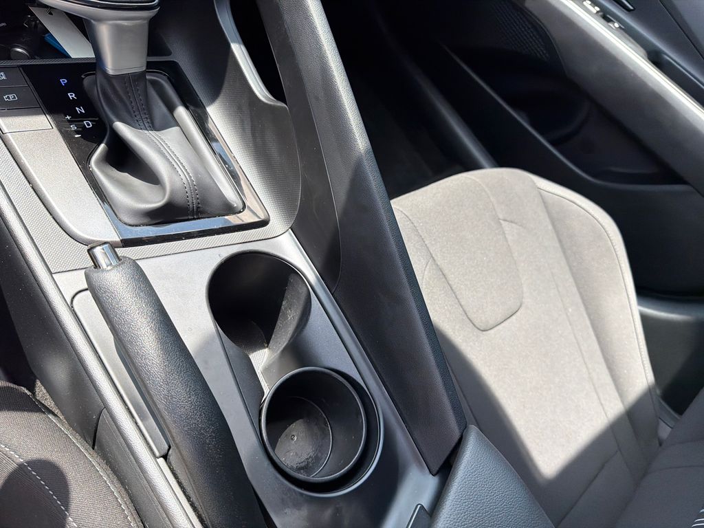 2026 Hyundai Elantra SEL Sport - Photo 33