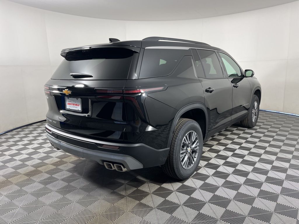 Thumbnail: 2026 Chevrolet Traverse - 5